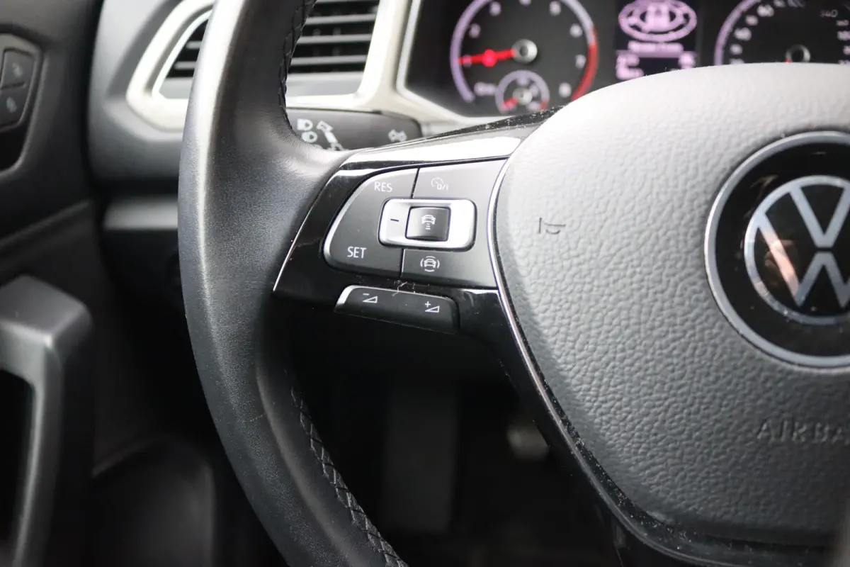 1.0 TSI Style Business Adaptive-cruise/Parkeerhulp/Stoelverwarming/Carplay