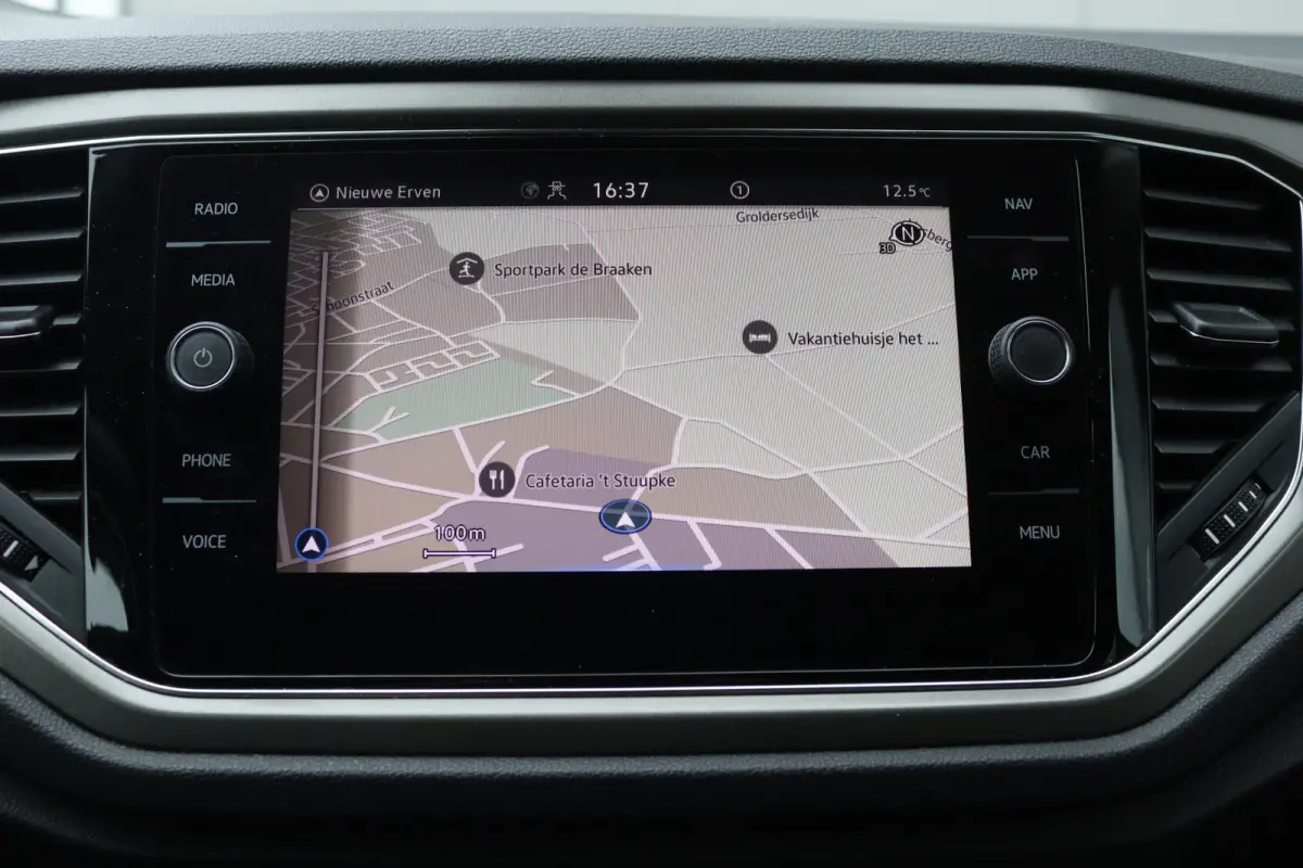 1.0 TSI Style Business Adaptive-cruise/Parkeerhulp/Stoelverwarming/Carplay