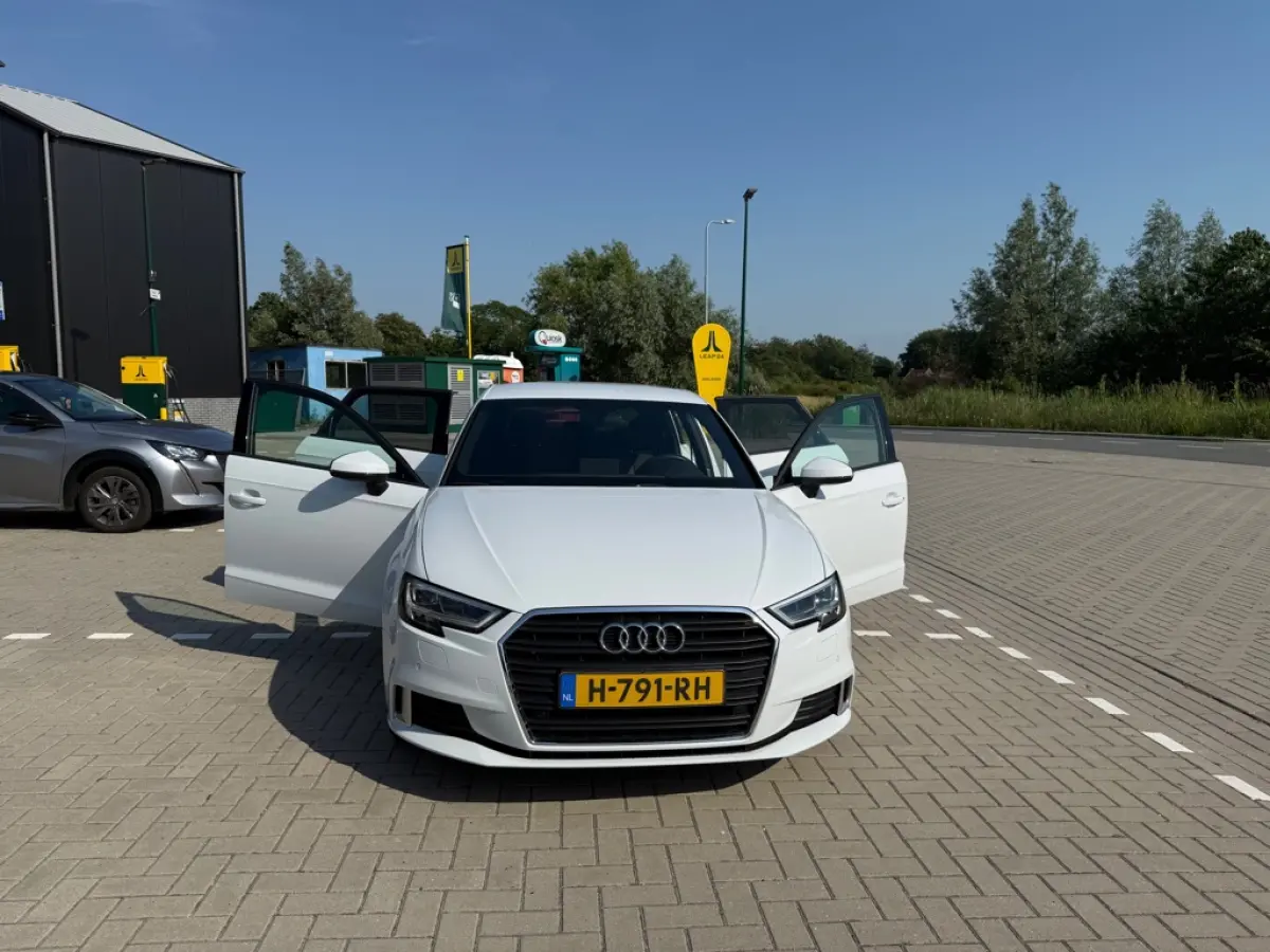 Audi A3 SPORTBACK 35 TFSI CoD Advance/2020/AUT/ORIG-NL/12 MND GAR/NAVI/