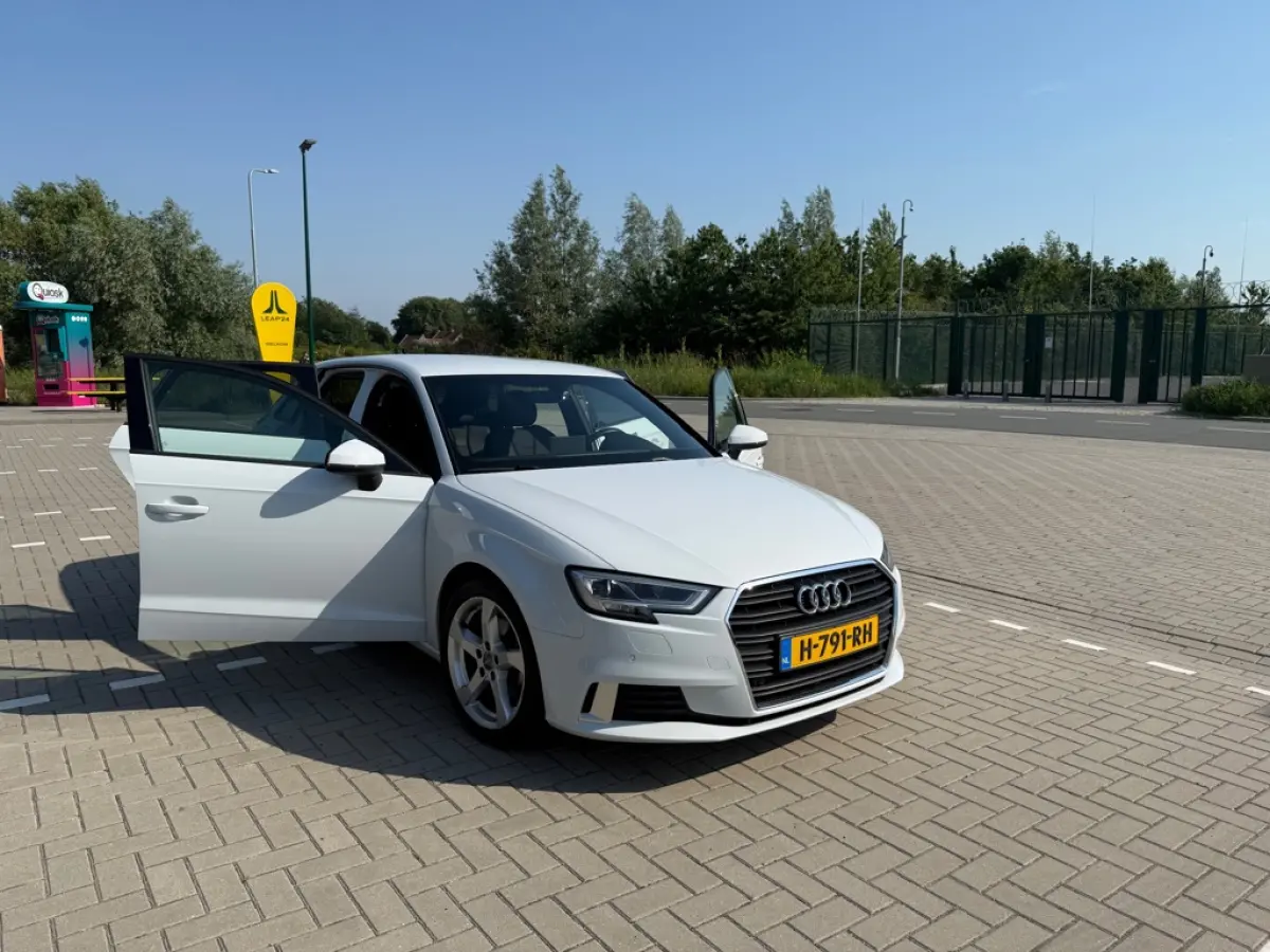 Audi A3 SPORTBACK 35 TFSI CoD Advance/2020/AUT/ORIG-NL/12 MND GAR/NAVI/