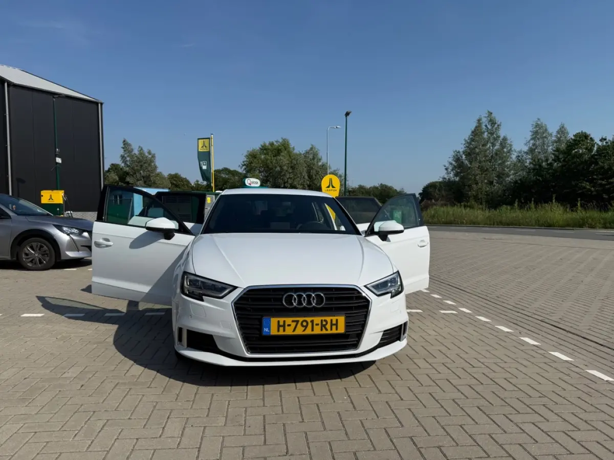 Audi A3 SPORTBACK 35 TFSI CoD Advance/2020/AUT/ORIG-NL/12 MND GAR/NAVI/
