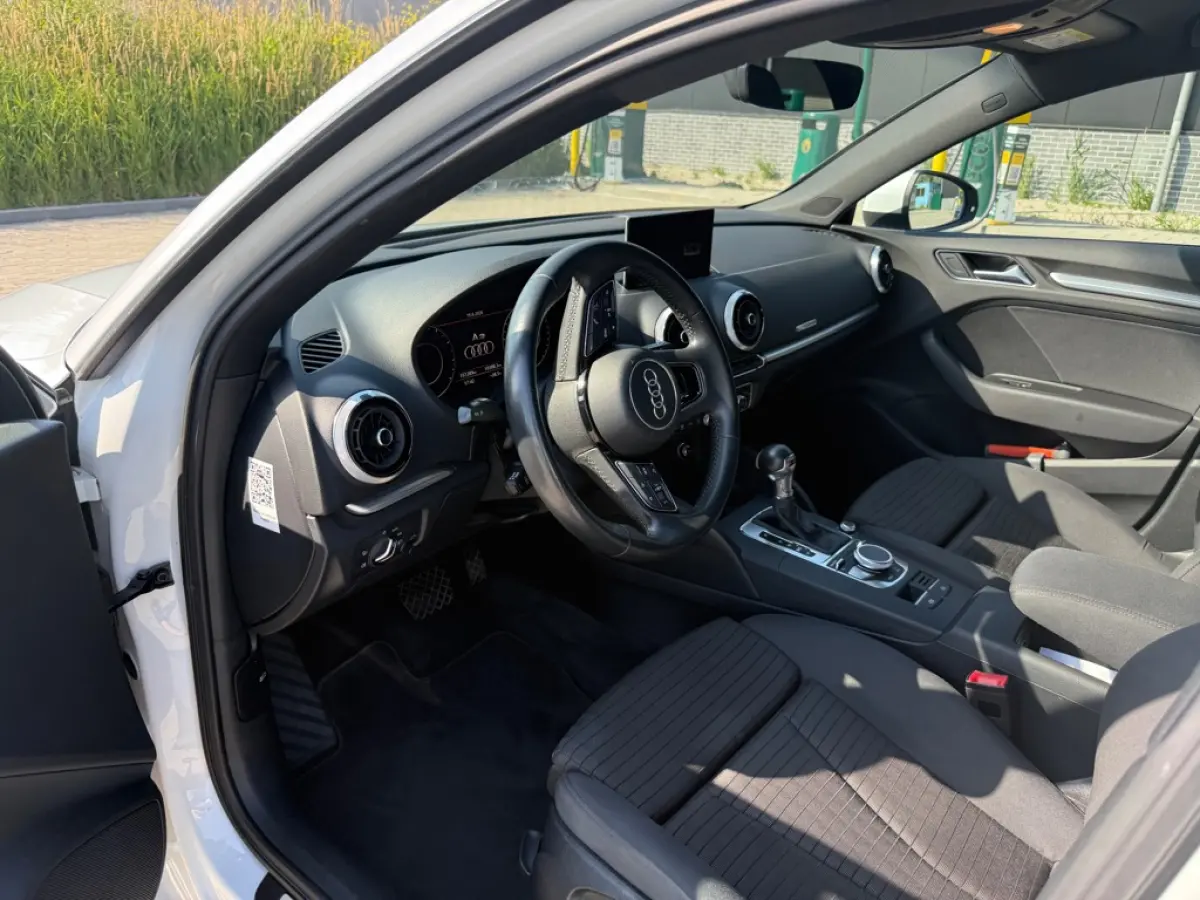 Audi A3 SPORTBACK 35 TFSI CoD Advance/2020/AUT/ORIG-NL/12 MND GAR/NAVI/