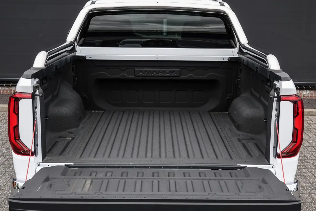 3.0Tdi V6 241Pk Aut. | Aventura | 4-Motion | Roll Bar | Harman-Kardon | Trekhaak | 360° Camera | 21'' | Clear White