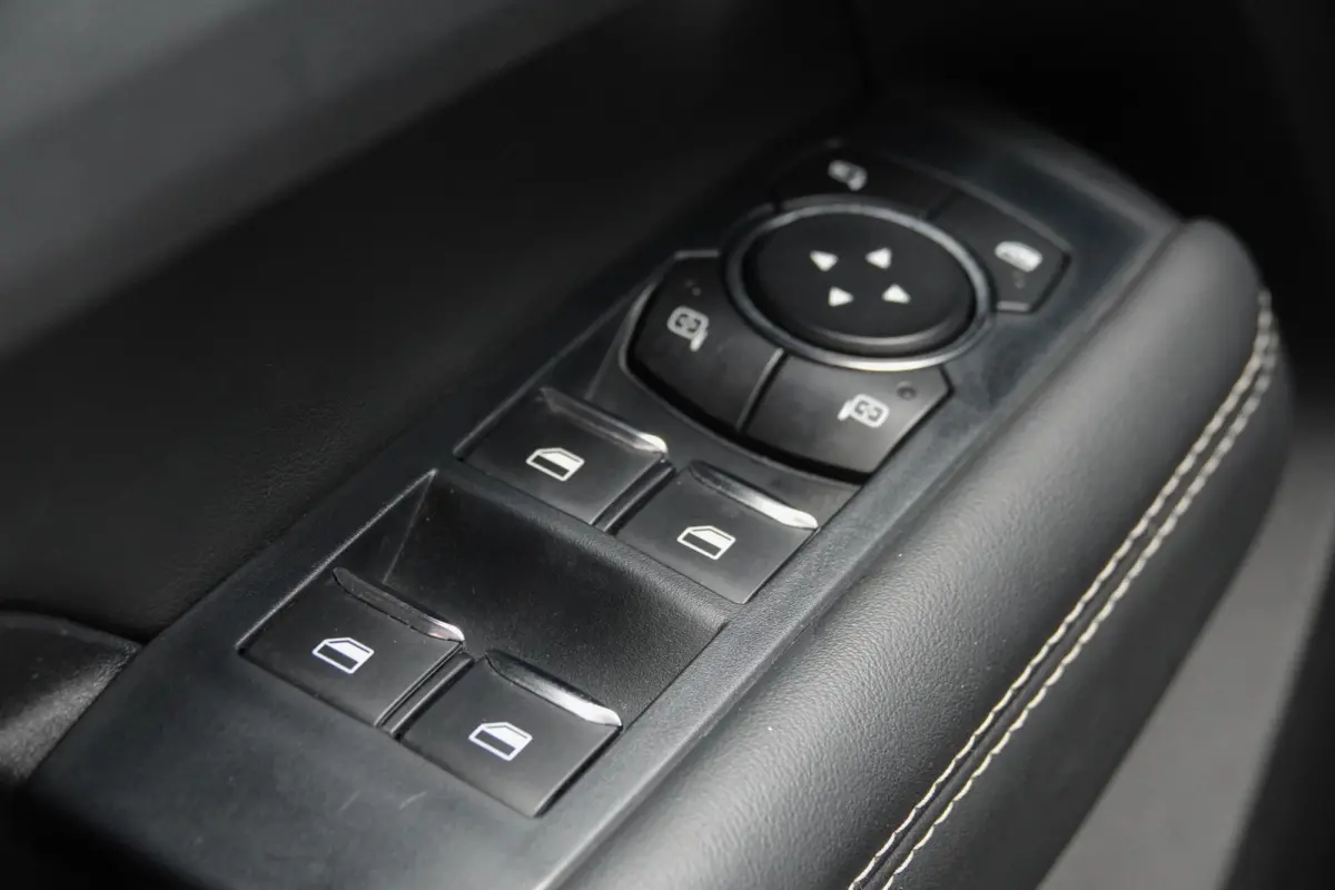 3.0Tdi V6 241Pk Aut. | Aventura | 4-Motion | Roll Bar | Harman-Kardon | Trekhaak | 360° Camera | 21'' | Clear White