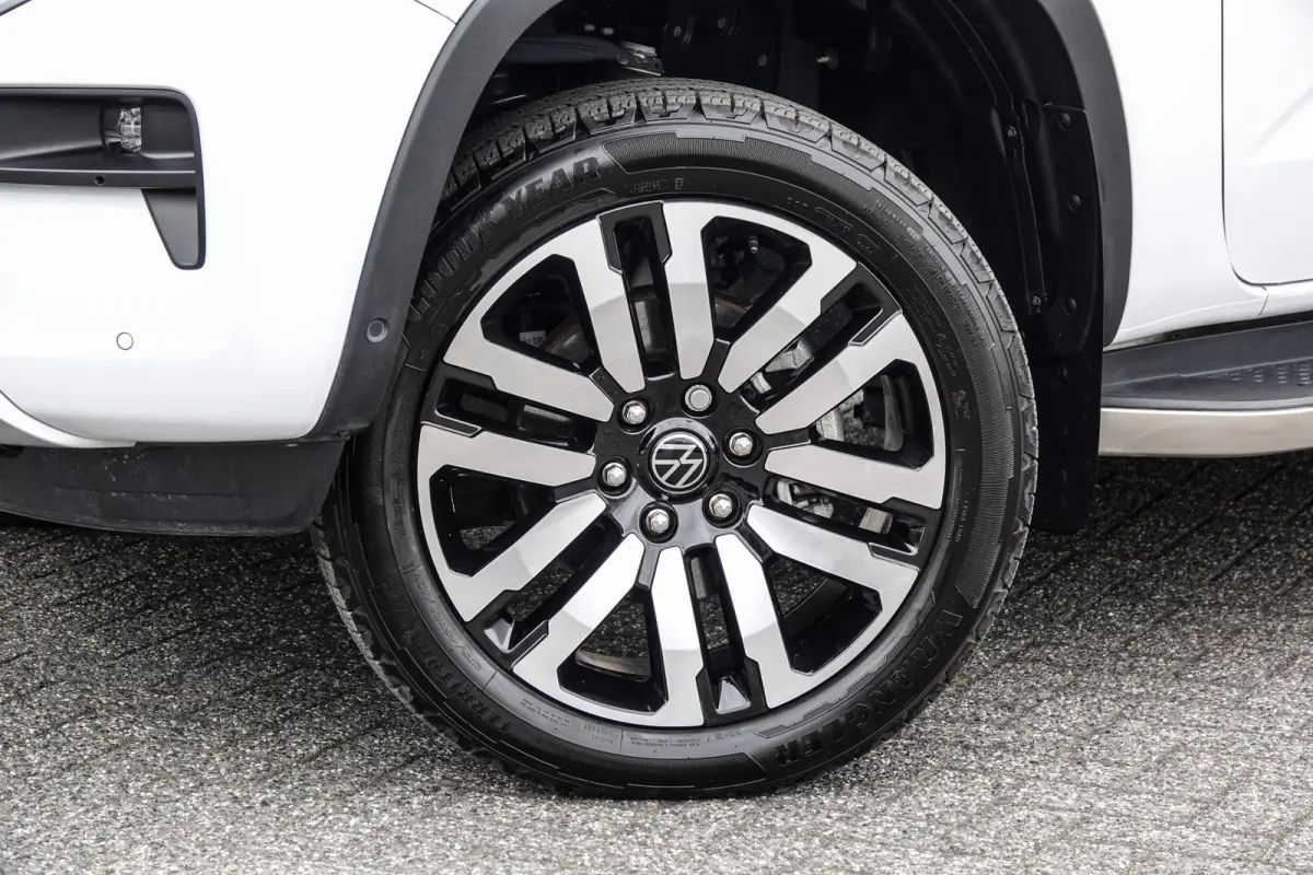 3.0Tdi V6 241Pk Aut. | Aventura | 4-Motion | Roll Bar | Harman-Kardon | Trekhaak | 360° Camera | 21'' | Clear White