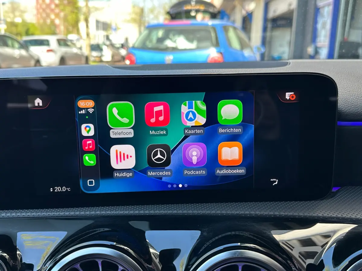 250 e Business Solution AMG Limited Carplay Sfeerverlichting