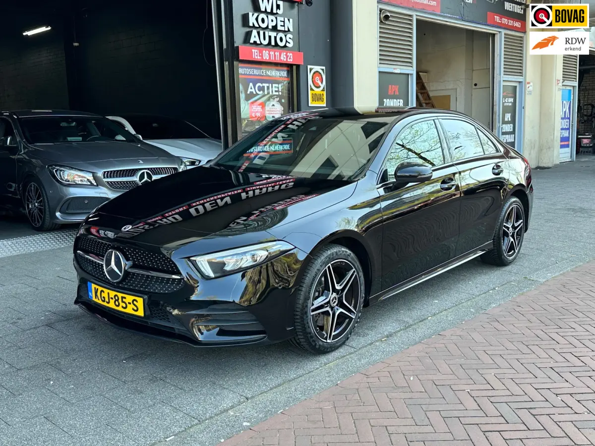 250 e Business Solution AMG Limited Carplay Sfeerverlichting