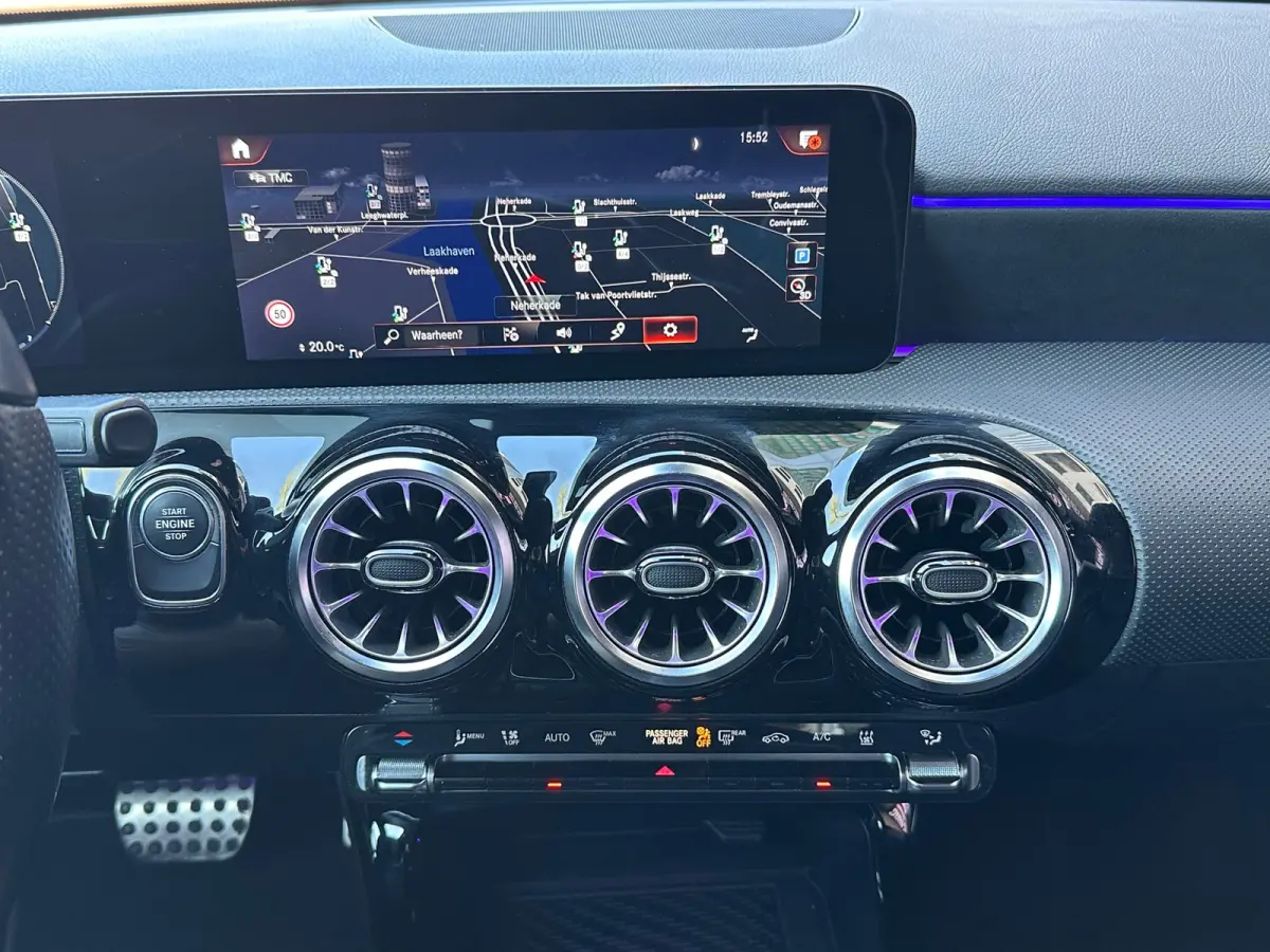 250 e Business Solution AMG Limited Carplay Sfeerverlichting