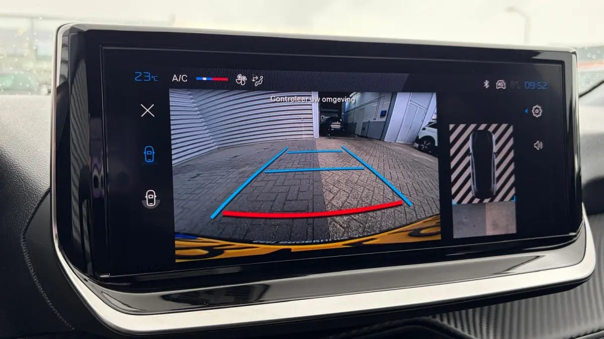 Business | Elektrische parkeerrem | Extra getinte achterste zijruiten en achterruit | Extra getinte achterste zijruiten en achterruit