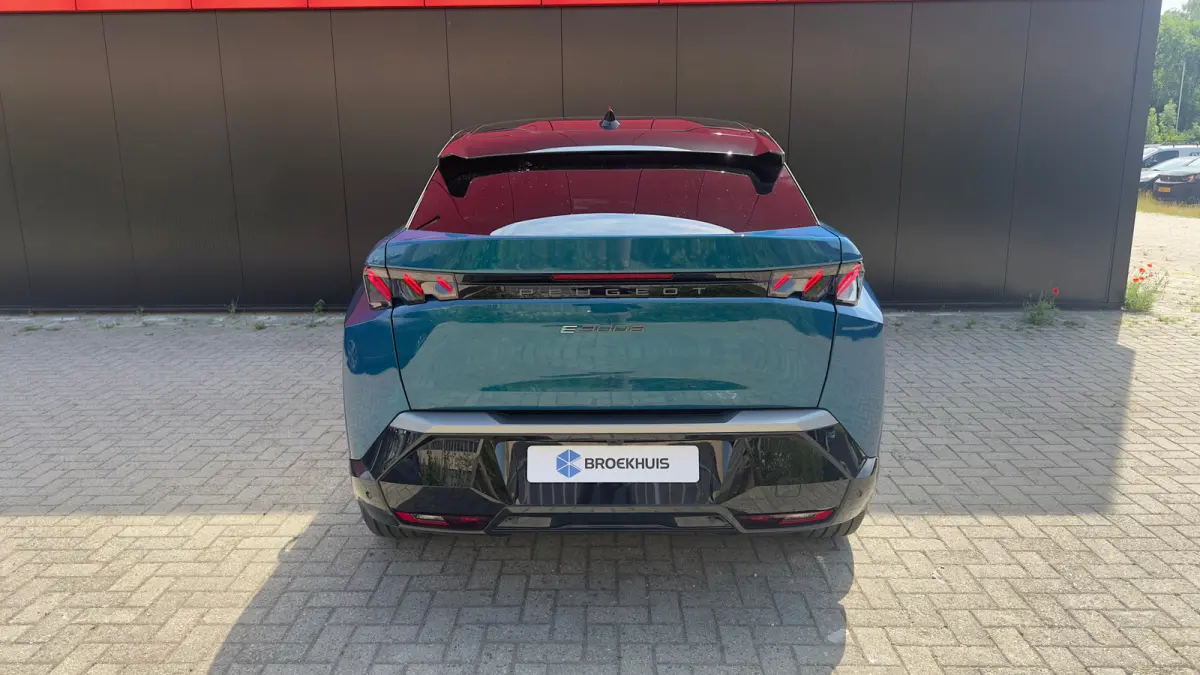 GT | Elektrische parkeerrem | Extra getinte achterste zijruiten en achterruit