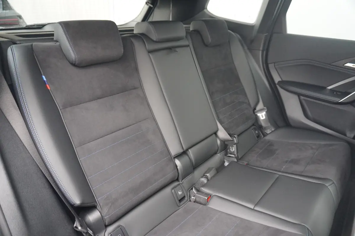 xDrive25e Optimized Edition M Sport | Trekhaak | Schuif-kanteldak | 19 Inch | Adaptieve LED koplampen | Comfort Access