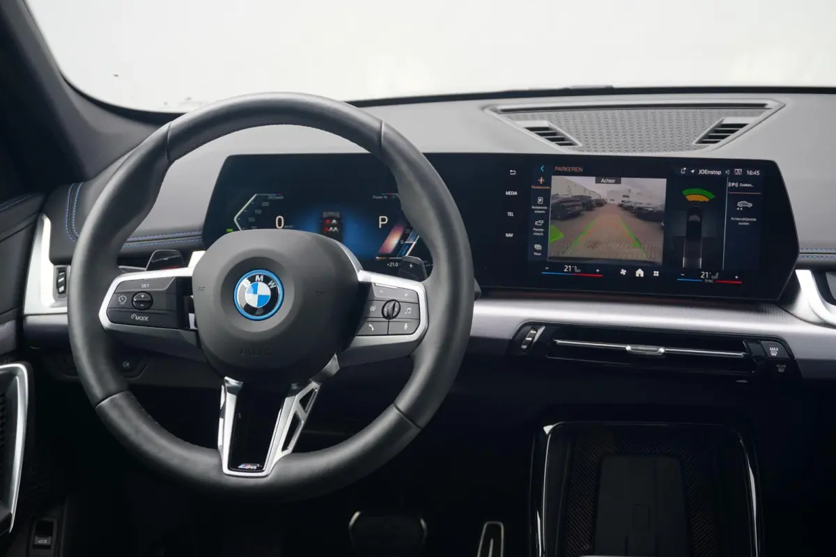 xDrive25e Optimized Edition M Sport | Trekhaak | Schuif-kanteldak | 19 Inch | Adaptieve LED koplampen | Comfort Access