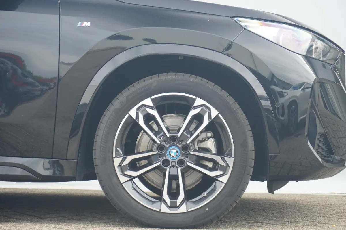 xDrive25e Optimized Edition M Sport | Trekhaak | Schuif-kanteldak | 19 Inch | Adaptieve LED koplampen | Comfort Access