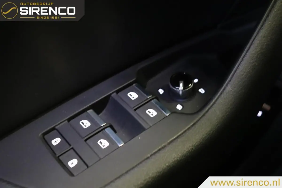 40 TFSI S edition| 3x S-line | stoelverwarming | adaptieve cruise control | deels leder | uitstraling!