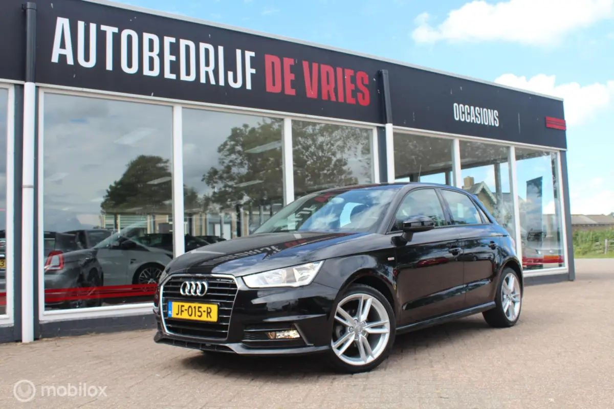 1.0 TFSI S-Line Navi/Airco/Cruise/NAP/17Inch