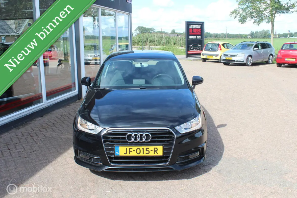 1.0 TFSI S-Line Navi/Airco/Cruise/NAP/17Inch