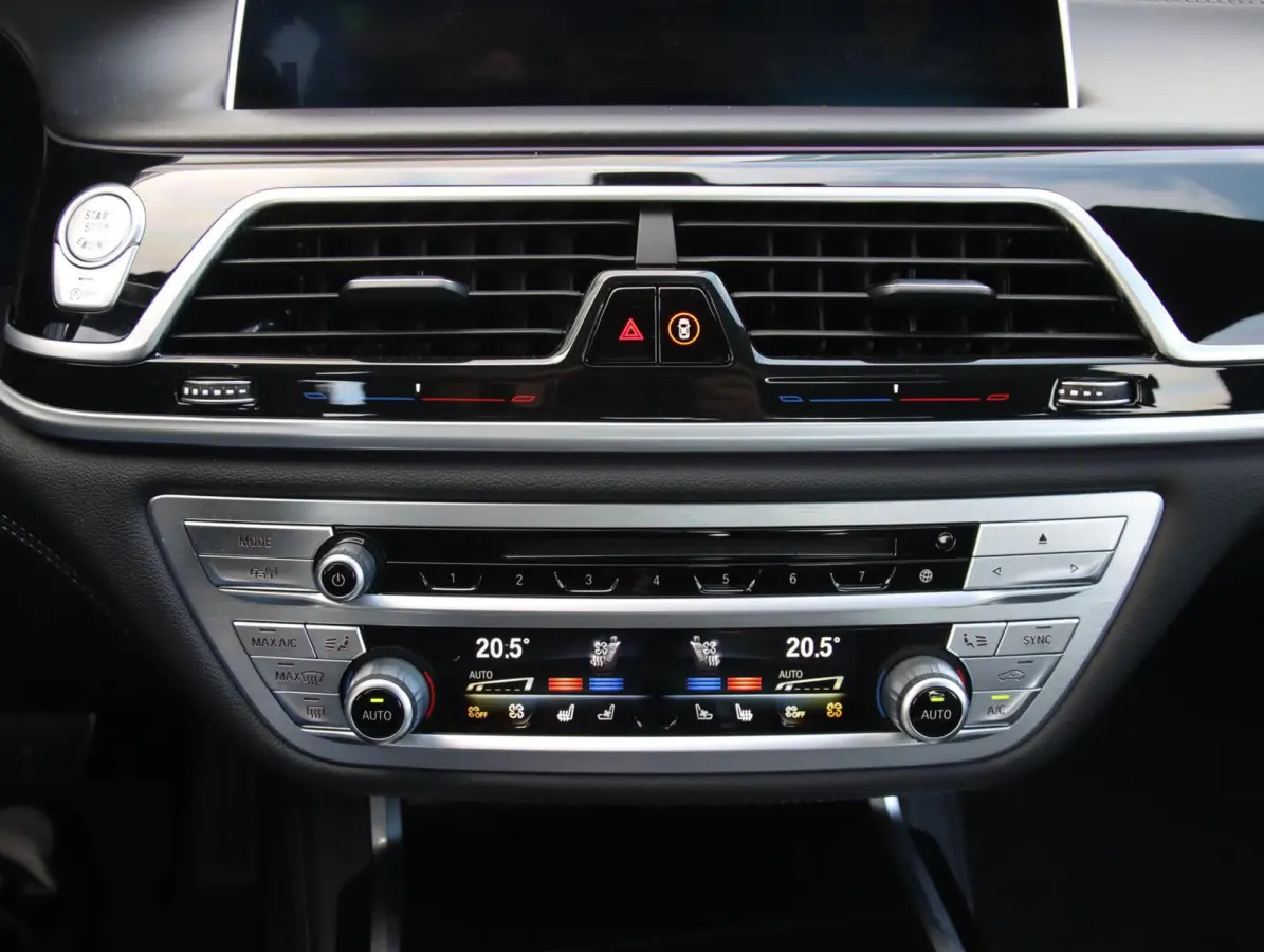 750i xDrive High Executive | M-sport | €190.219 NIEUW!! | Full Options |