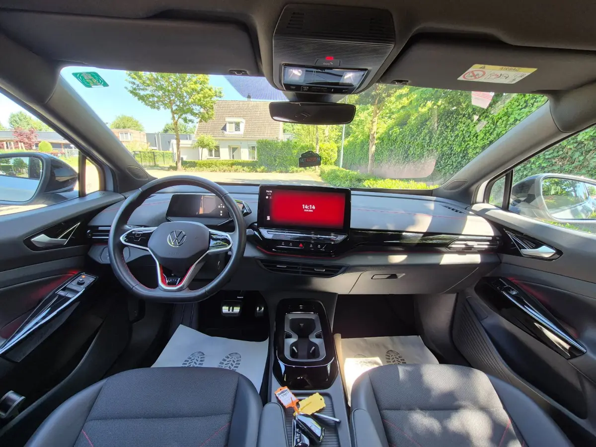 GTX 4Motion 77 kWh 1e Eig. 95,4% SoH Sport NAP NL CarPlay LED Trekhaak BTW Auto Stuurverwarming Adaptieve Cruise