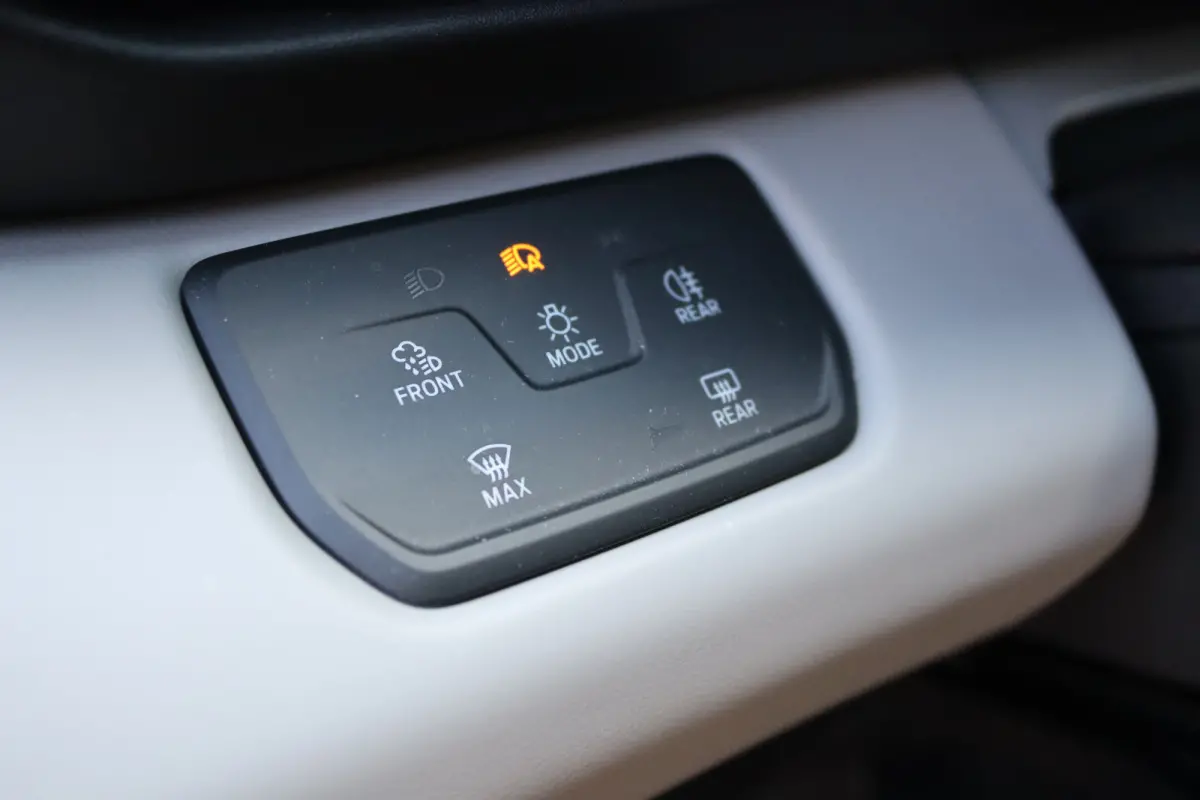 Premium Extended Range 340PK AWD 79 kWh Pano-dak/Adaptive-cruise/360camera/Stoelverwaming