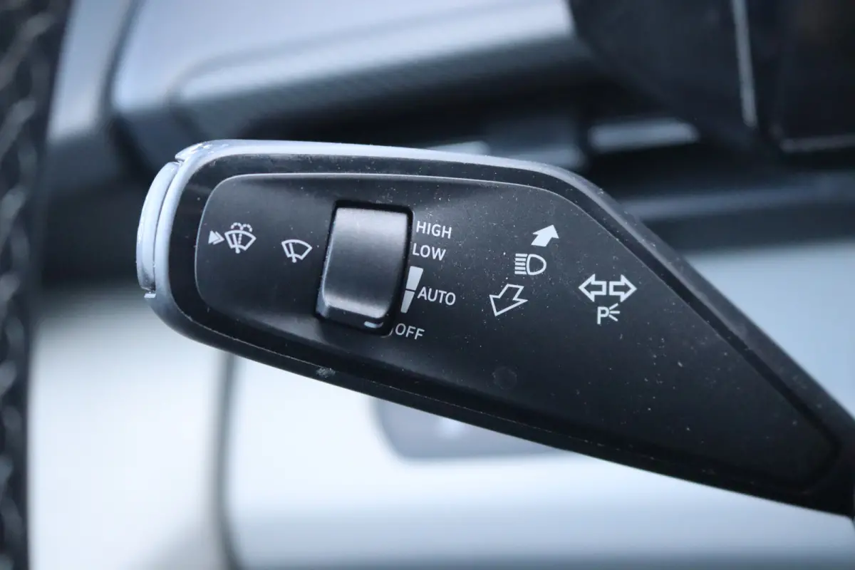 Premium Extended Range 340PK AWD 79 kWh Pano-dak/Adaptive-cruise/360camera/Stoelverwaming