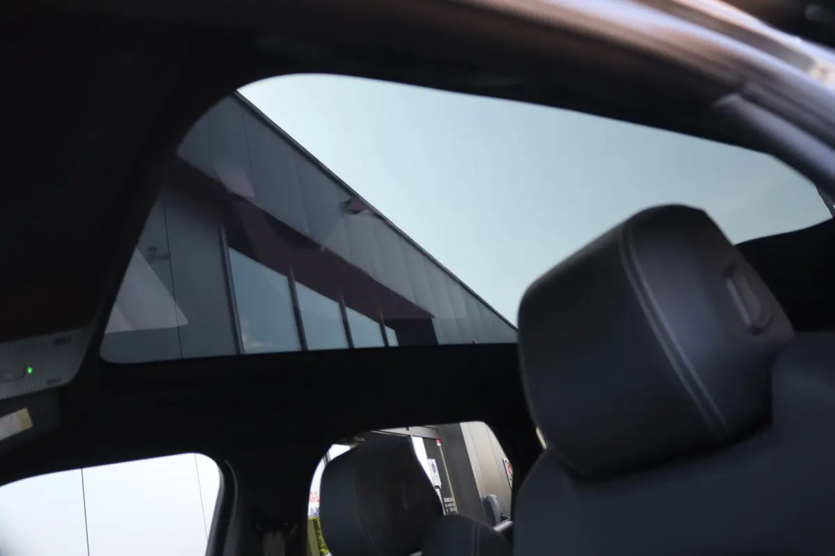 Premium Extended Range 340PK AWD 79 kWh Pano-dak/Adaptive-cruise/360camera/Stoelverwaming