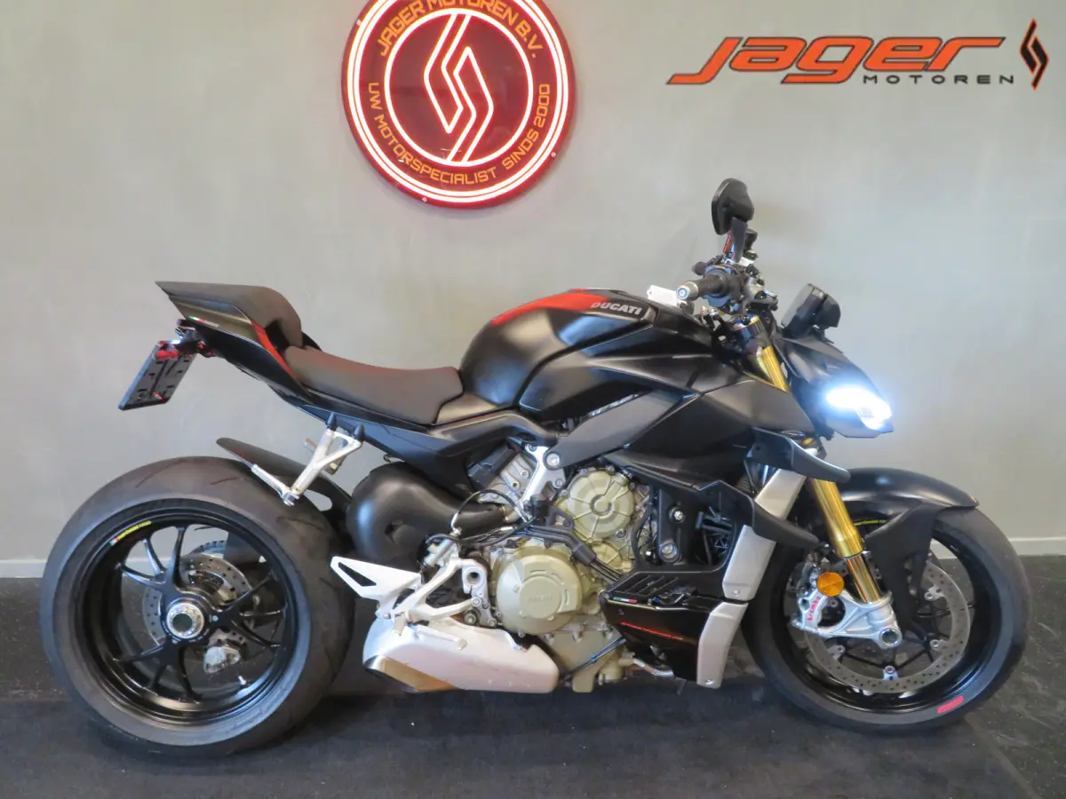 Ducati Streetfighter V4 S 2021 Benzine Onbekend leasen