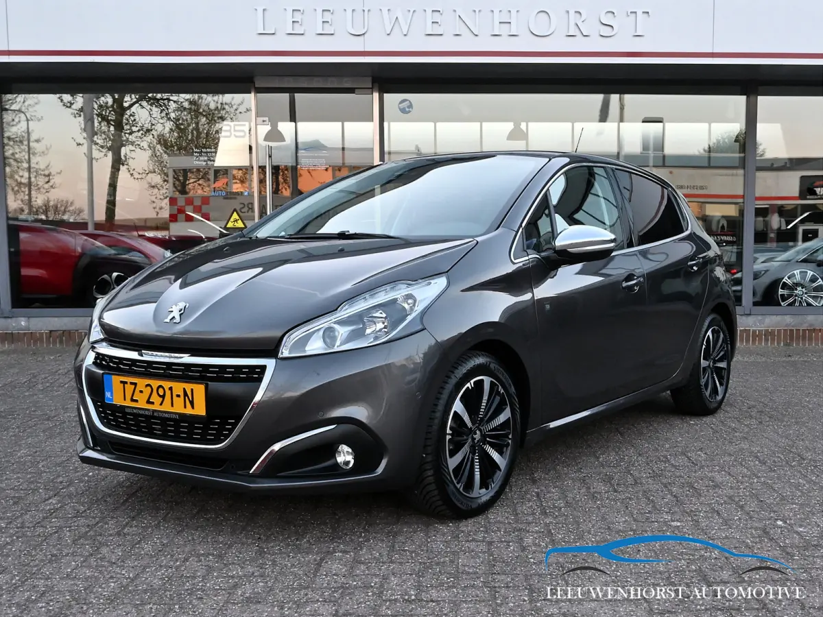 1.2 PureTech Tech Edition, AUTOMAAT, camera, clima, cruise, S/S, LED, 2 x PDC, LMV, NL-dealerauto