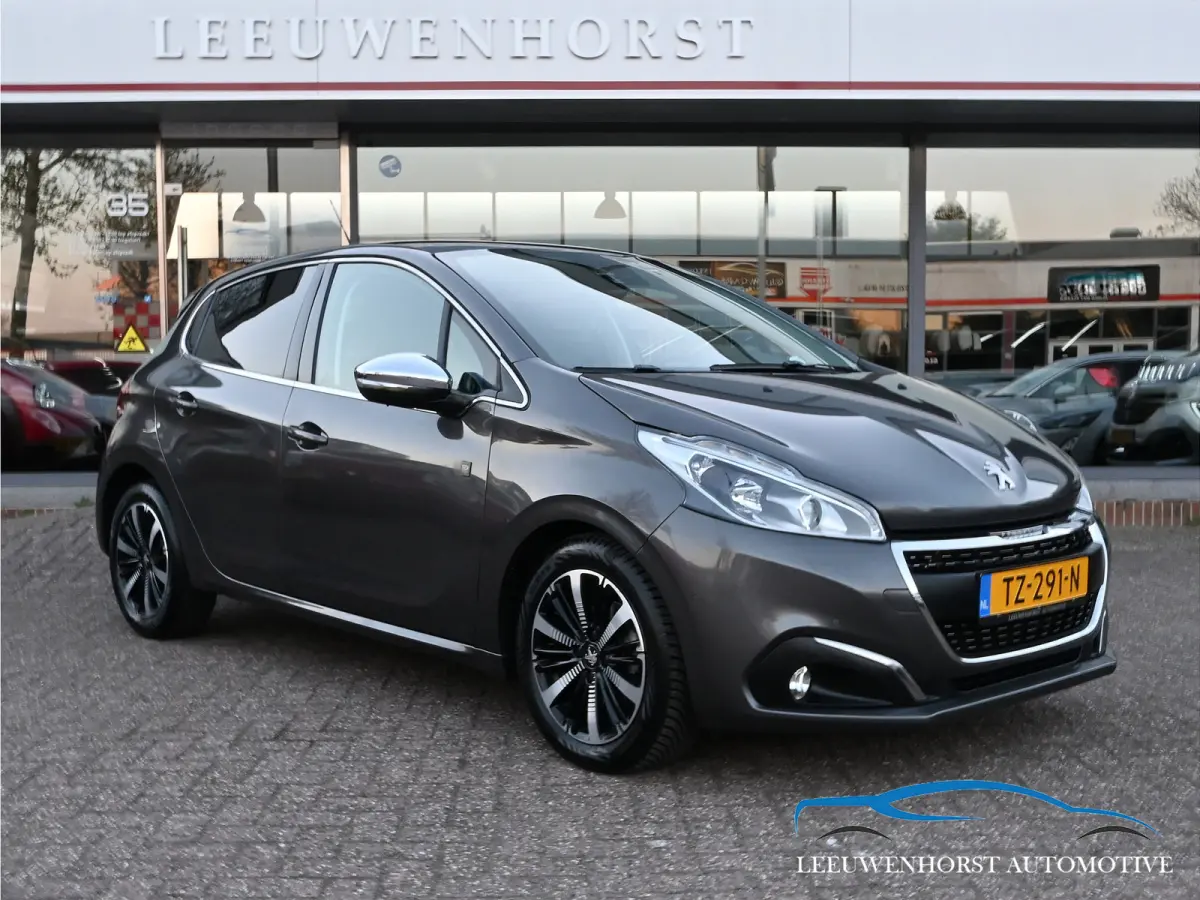 1.2 PureTech Tech Edition, AUTOMAAT, camera, clima, cruise, S/S, LED, 2 x PDC, LMV, NL-dealerauto