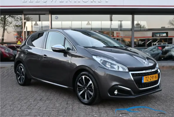 1.2 PureTech Tech Edition, AUTOMAAT, camera, clima, cruise, S/S, LED, 2 x PDC, LMV, NL-dealerauto