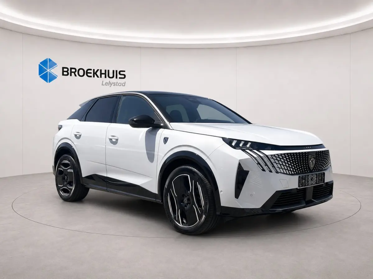 GT Exclusive | Elektrische parkeerrem | Extra getinte achterste zijruiten en achterruit