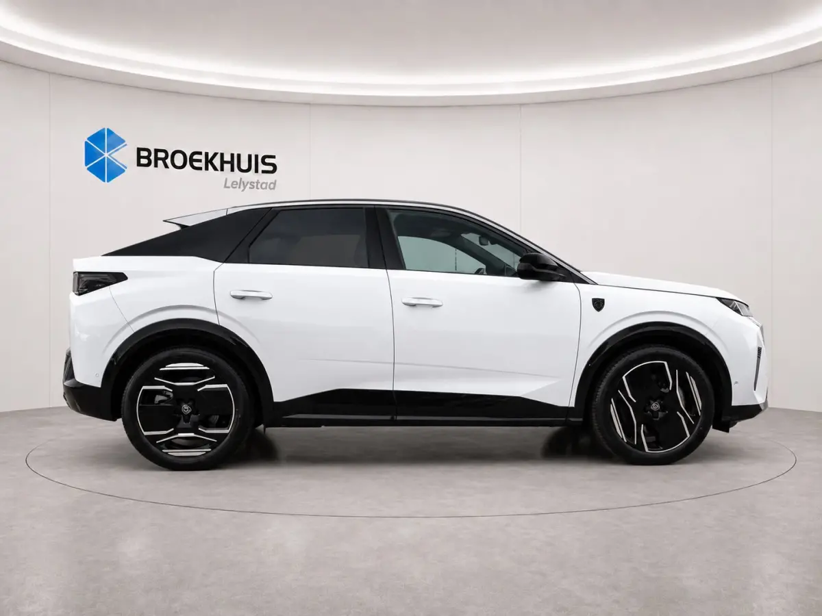 GT Exclusive | Elektrische parkeerrem | Extra getinte achterste zijruiten en achterruit