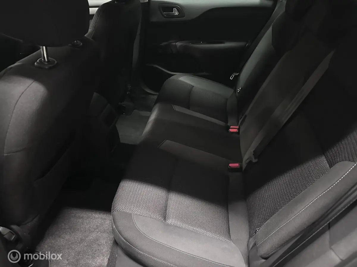 1.2 PureTech Feel Edition