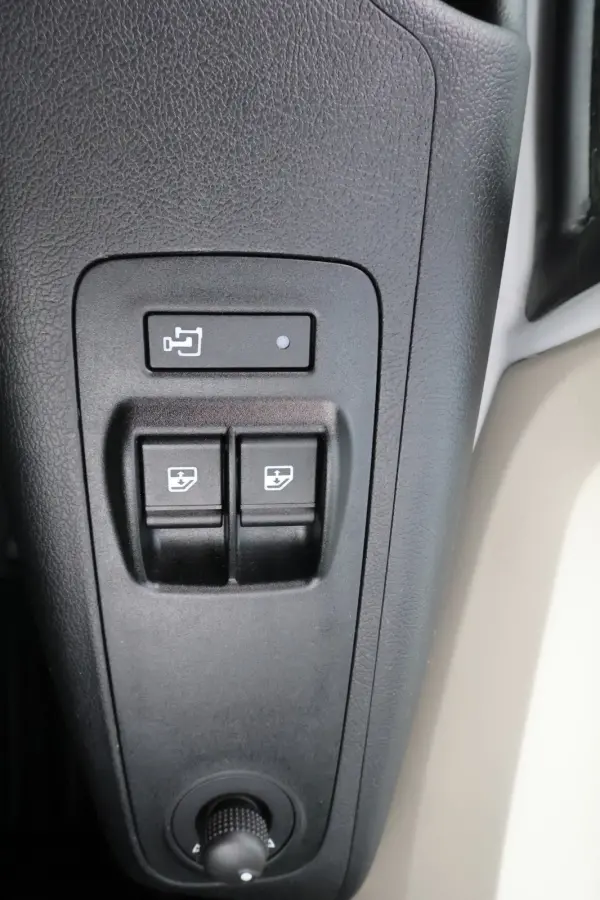 2.2 BlueHDi 180pk L4 H2 Automaat Airco Navigatie Camera