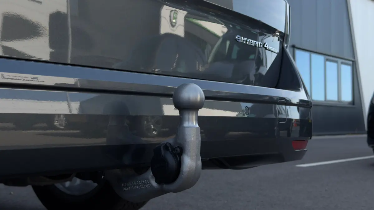 eHybrid 4MOTION L2 | Bulli | Leder | Glazen Dak | Vis-a-Vis | Houtlook Vloer | 4-Seizoenen Banden