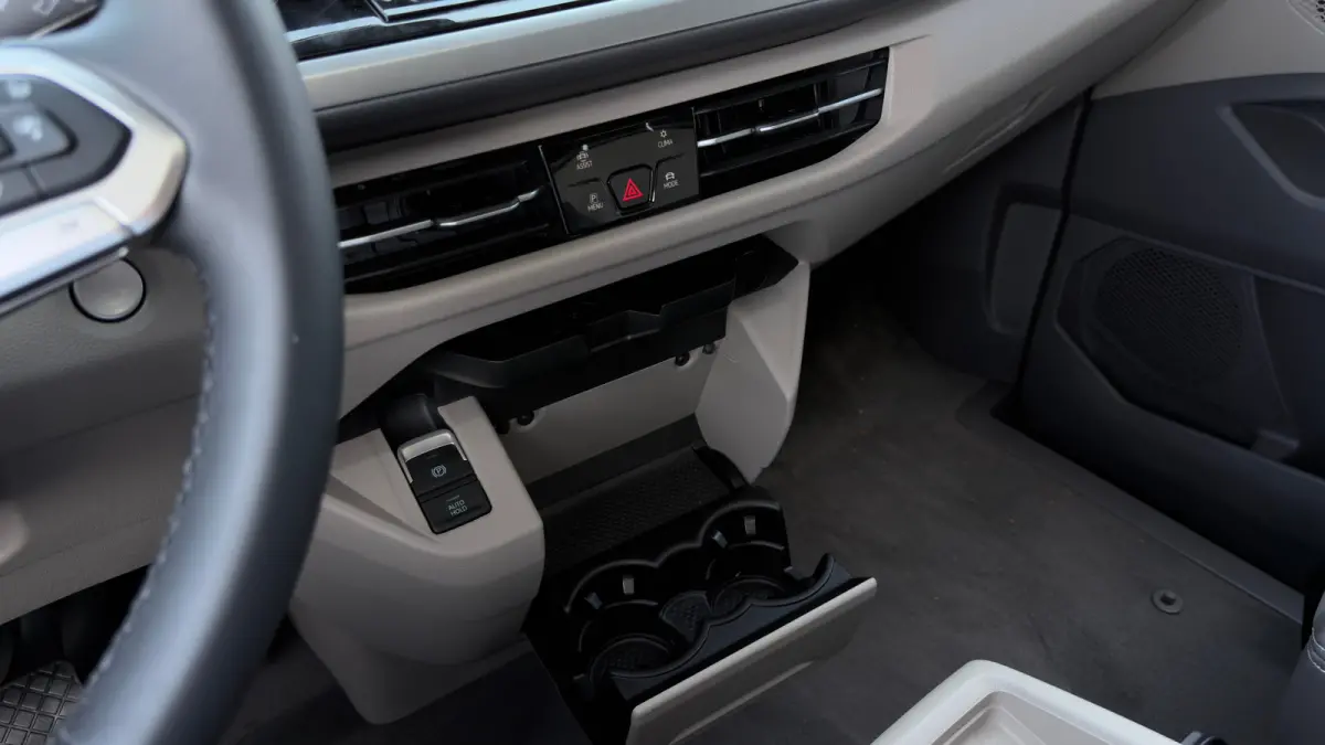 eHybrid 4MOTION L2 | Bulli | Leder | Glazen Dak | Vis-a-Vis | Houtlook Vloer | 4-Seizoenen Banden