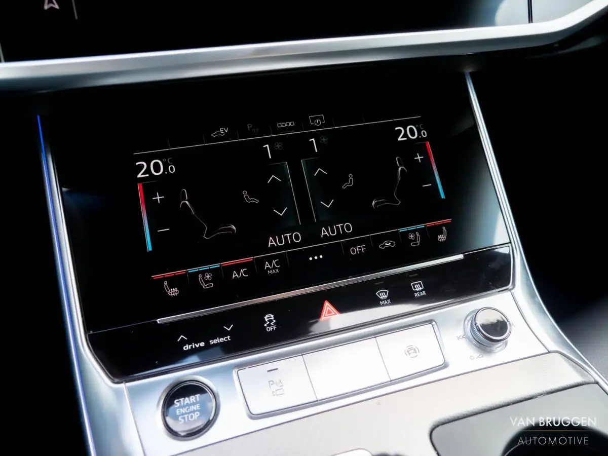 50 TFSI e quattro S-Line Pano Massage S6 Individual AraBlauw BTW
