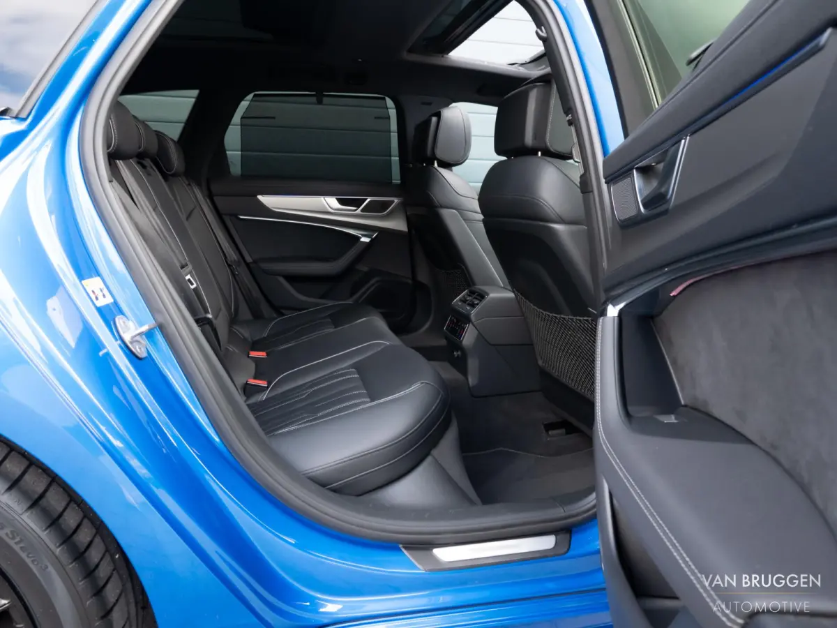50 TFSI e quattro S-Line Pano Massage S6 Individual AraBlauw BTW