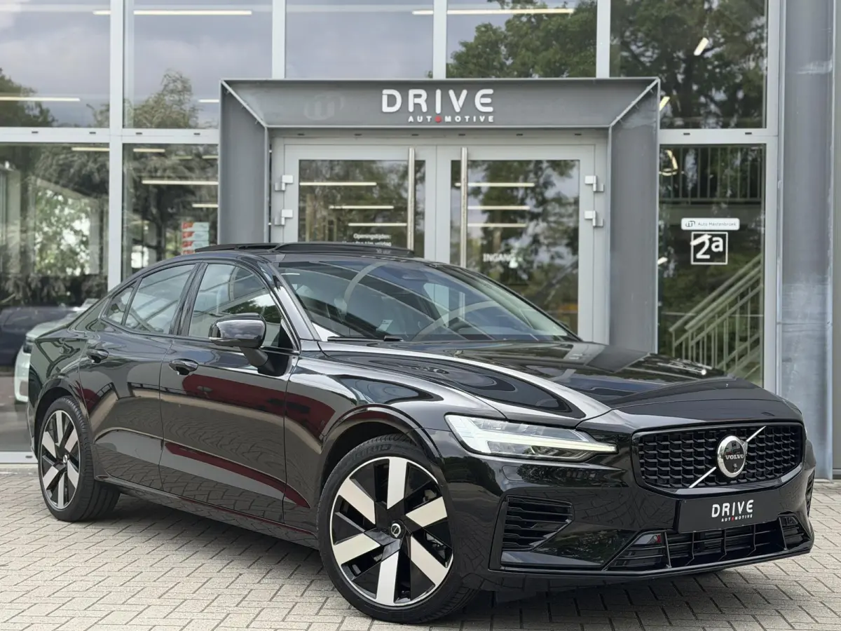 2.0 Recharge T8 AWD 455PK Plus Bright |Schuif/kantel dak|H/K|360Cam|AutoPilot
