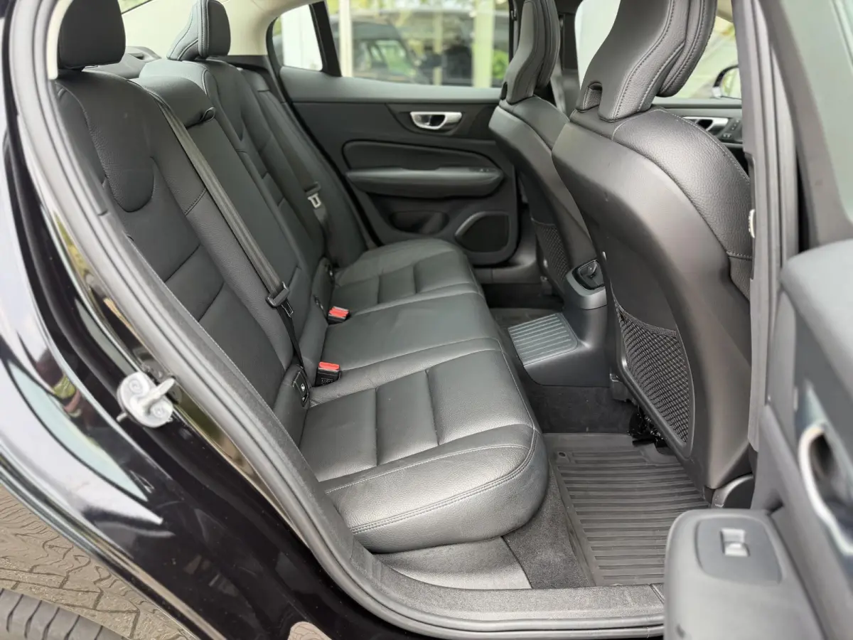 2.0 Recharge T8 AWD 455PK Plus Bright |Schuif/kantel dak|H/K|360Cam|AutoPilot