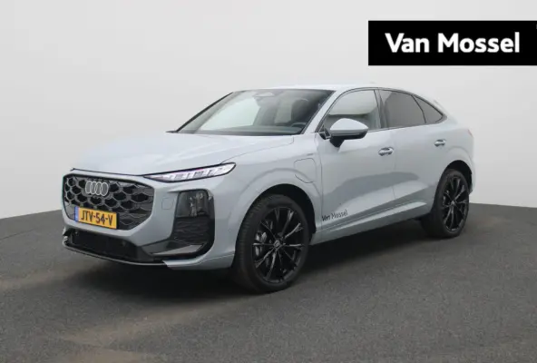 1.5 e-hybrid S edition 272 PK l Demo l Adaptive cruise control l Camera l Stoelverwarming l Climate Control l Navigatie l Apple Carplay | Android Auto l LED-koplampen l Privacy glas l