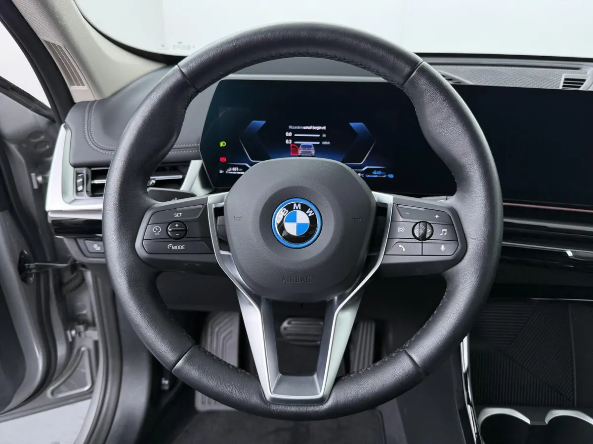 xDrive25e | SoH 100% | X-Line | Adaptive Cruise | Head-Up |