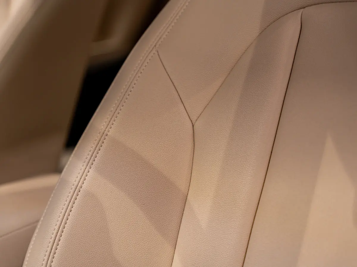 320i Executive, Facelift, Apple Carplay, Navi, Led, Camera, Multistuur, Leder, Cruise, Clima, Volledig Onderhoud.