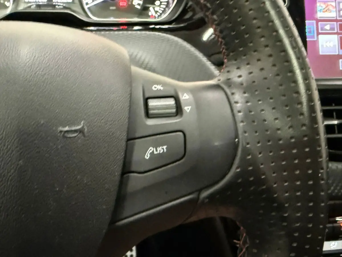 1.2 PureTech GT-line Automaat Nap km! Pano