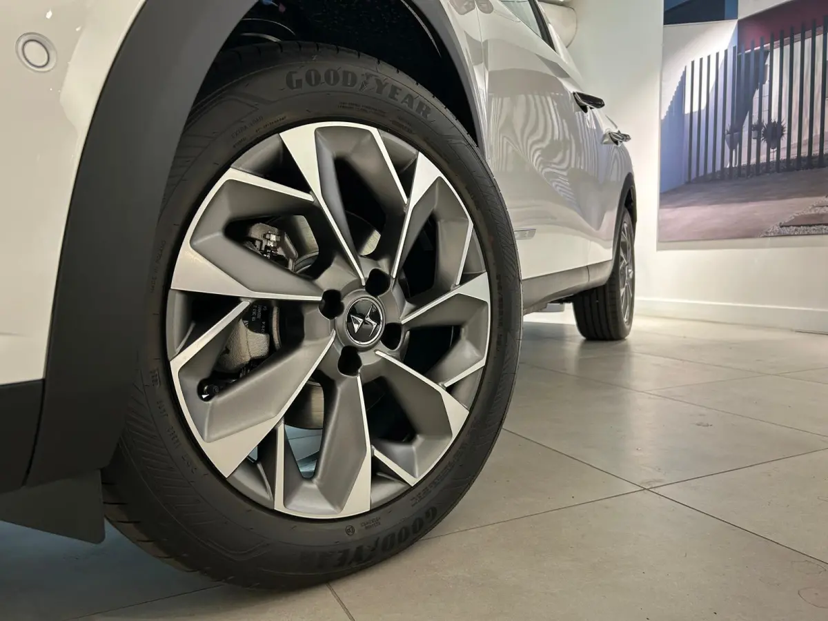 Esprit De Voyage 54 kWh PACK DRIVE 1 | LEDER | STOELVERWARMING | CAM