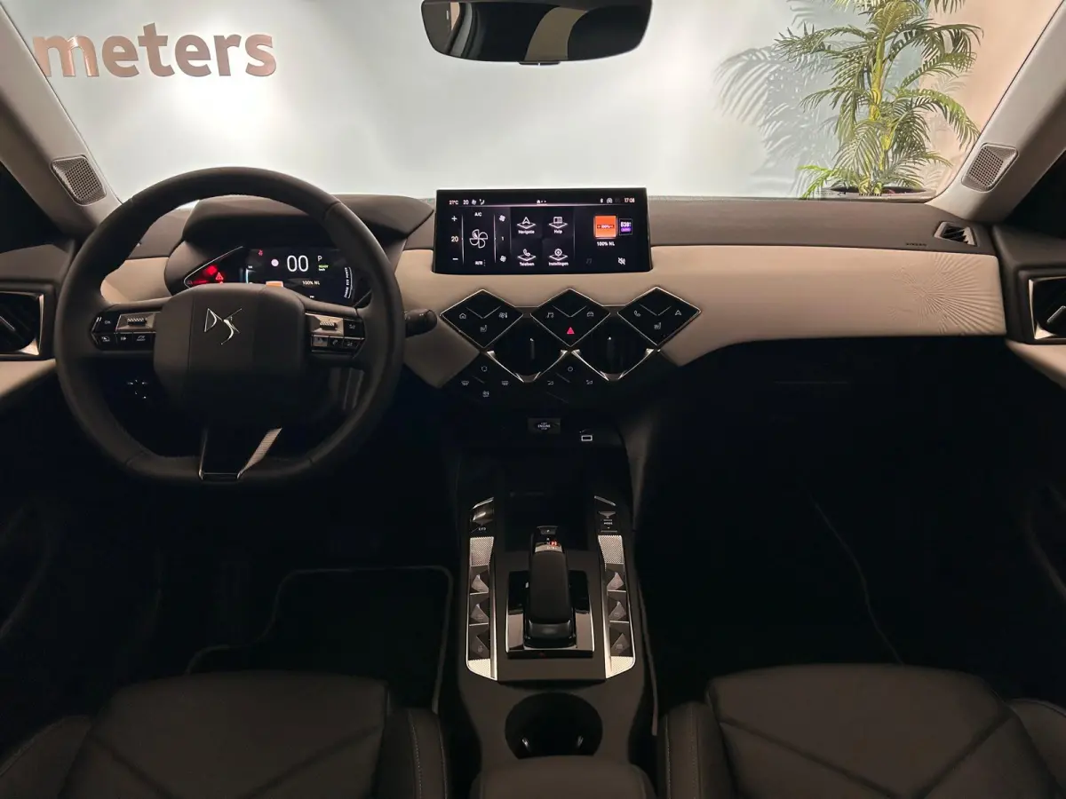 Esprit De Voyage 54 kWh PACK DRIVE 1 | LEDER | STOELVERWARMING | CAM