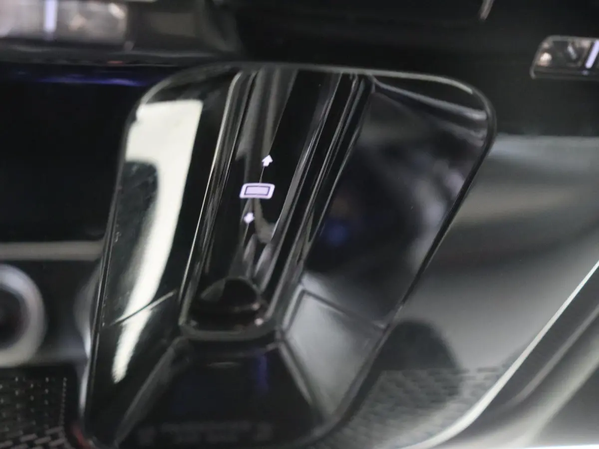 300 e Star Edition /Panoramadak /Memory /Nightpakket /360 camera