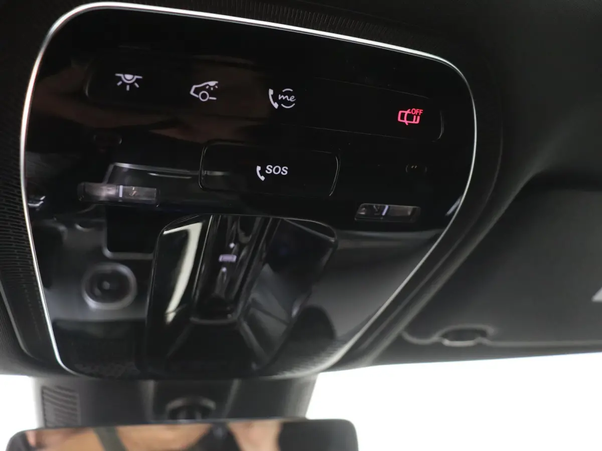300 e Star Edition /Panoramadak /Memory /Nightpakket /360 camera