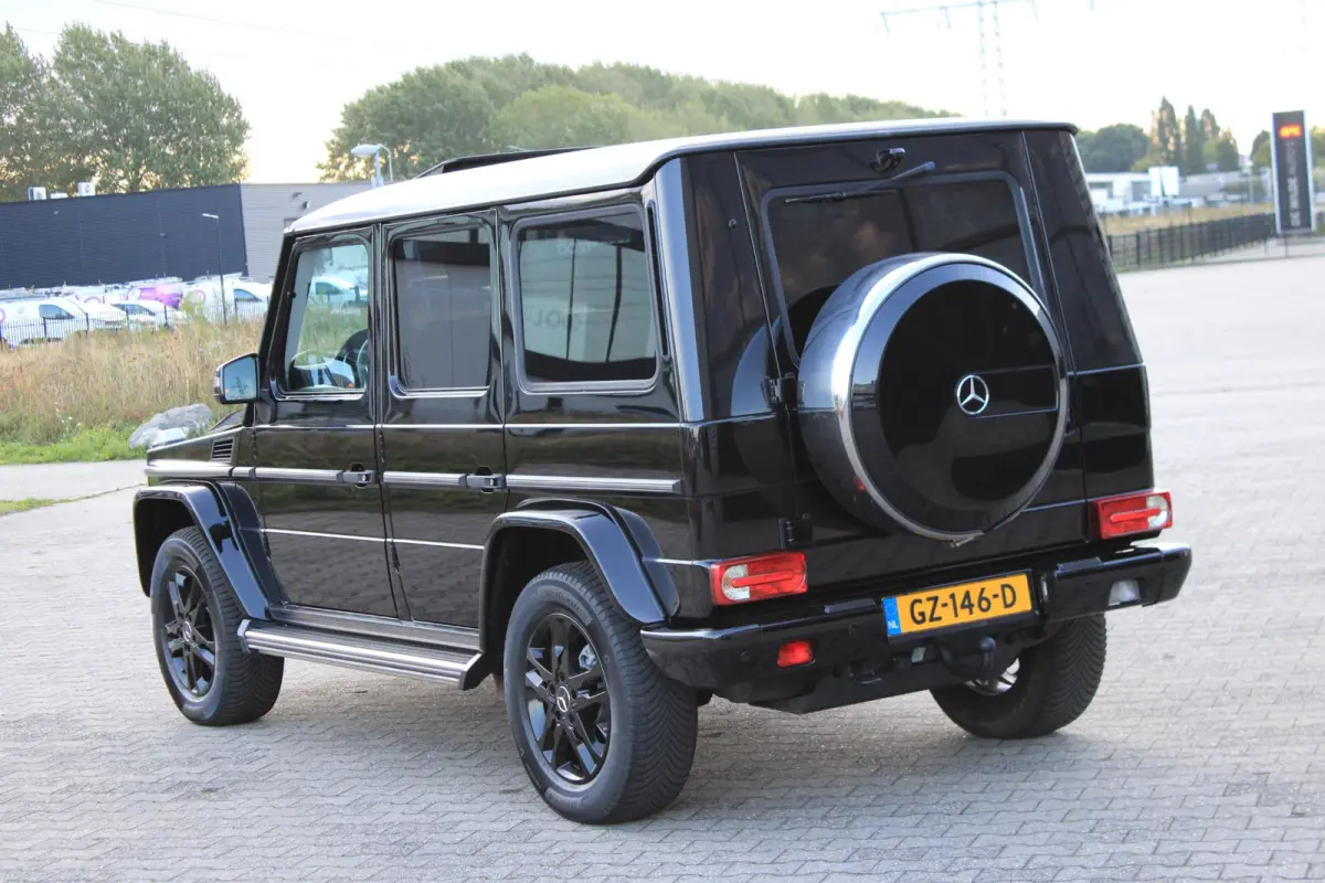 350 Bluetec Designo | Trekhaak | Distronic | HarmanKardon | LED | Camera | Sfeerverlichting | Dodehoekassistent | Schuifdak | Alcantara Hemel
