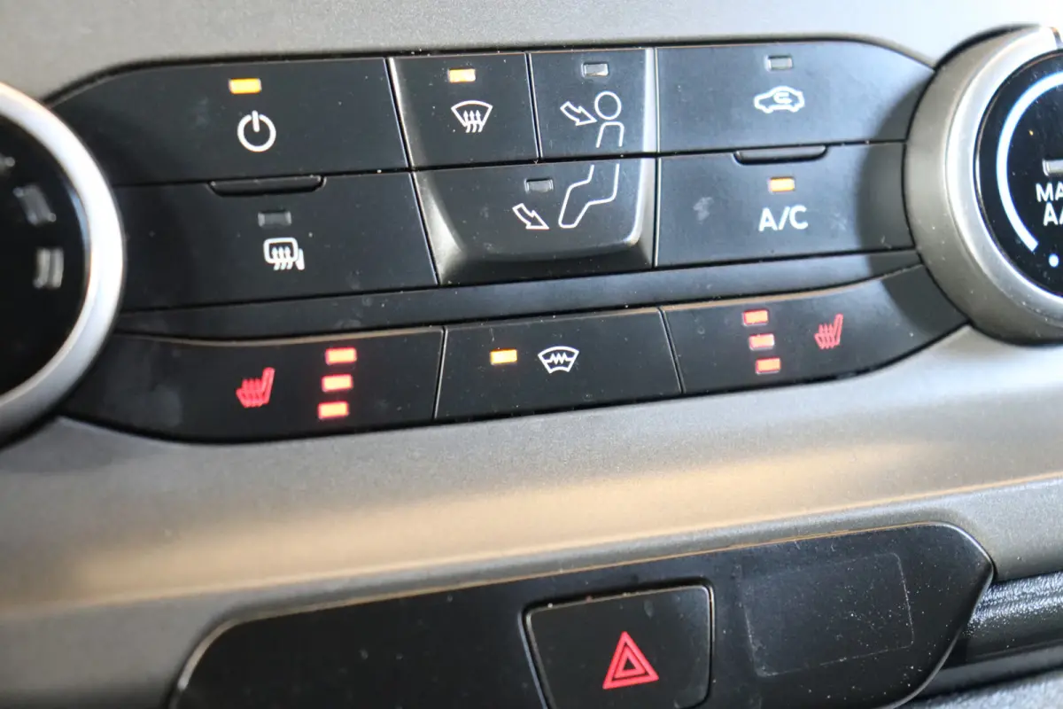 2.0 TDCI 170PK L3H2 EURO 6 - Airco - Navi - Cruise - €14.900,- Excl.