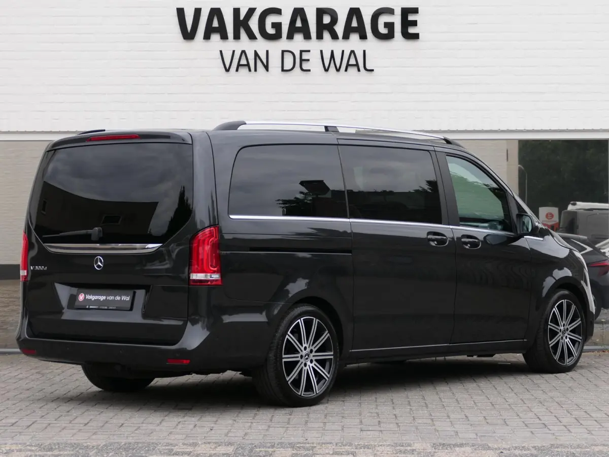 300d Lang DC Avantgarde Edition | 360°-camera | Stoelventilatie | Burmester | Trekhaak | 19-inch | Full-LED | Elektrische schuifdeuren + achterklep | Stoelverwarming | Dodehoek detectie